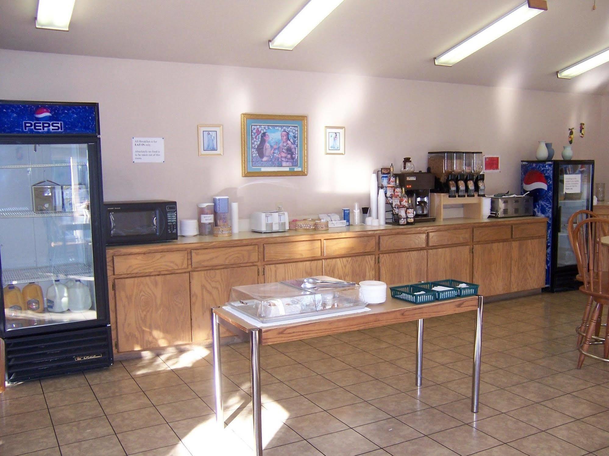 Oak Hill Inn And Suites Tahlequah Interior foto